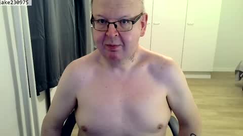 Jake2309 online show from April 6, 6:52 pm