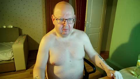 Jake2309 online show from January 6, 8:28 pm