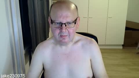 Jake2309 online show from November 29, 9:50 pm