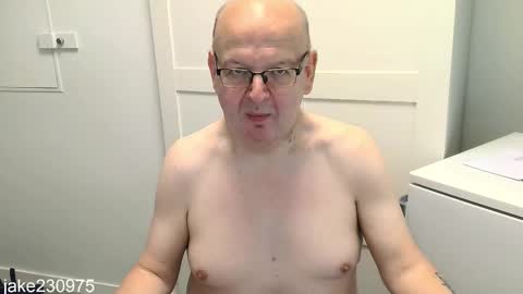 Jake2309 online show from September 26, 7:44 pm