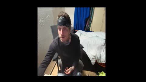 showingitoff online show from January 17, 10:07 am