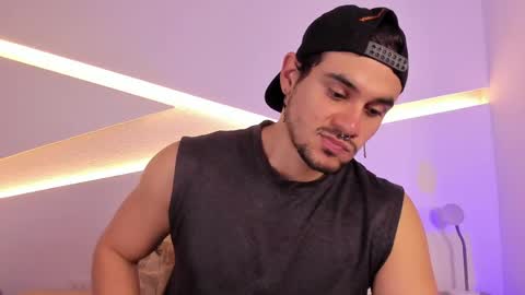 Jake  online show from April 5, 8:38 pm