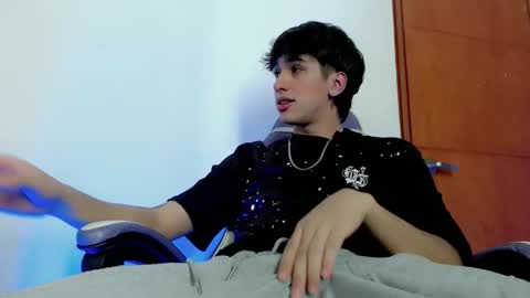 jake online show from March 18, 2:58 am