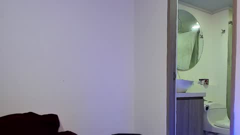 Santiago online show from February 6, 3:16 am