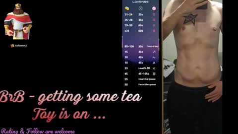 Snapshot of jalex_moony chatting on October 20, 6:45 pm Alex online show from October 20, 6:45 pm