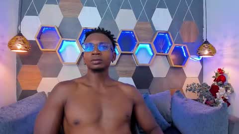   online show from February 18, 7:43 pm