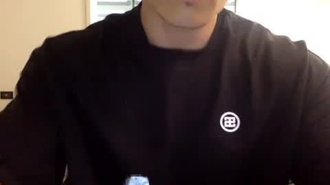 jamesmo820913 online show from March 11, 4:32 am