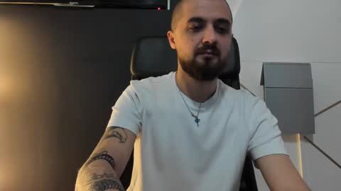 JamesMyers online show from February 15, 6:44 am