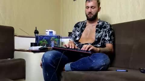 Robbie online show from September 12, 7:08 am