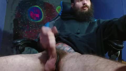 Snapshot of jammes_owen chatting on January 23, 10:11 pm Jammes. online show from January 23, 10:11 pm