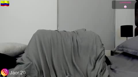 Jaor Owens online show from October 2, 1:31 am