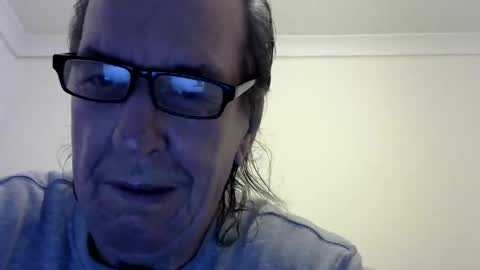 Snapshot of jaspal55 chatting on December 17, 9:39 am jaspal55 online show from December 17, 9:39 am