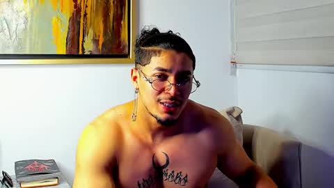 Lil Dark online show from October 18, 4:50 am