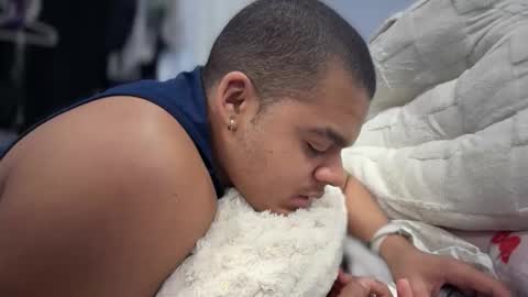 javiSdick online show from February 8, 3:34 am