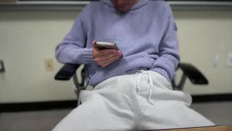 jaxsongray77 online show from April 28, 2:17 am