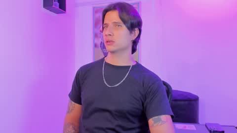 Jay Alvarrez online show from March 7, 10:29 pm