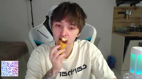 Jayce online show from November 25, 10:28 am