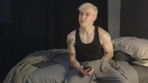 THE HOUSE online show from November 5, 11:07 pm