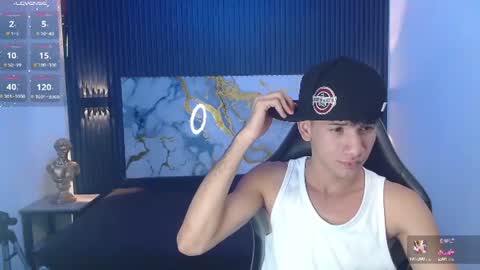 jdwhite18 online show from July 17, 10:27 pm
