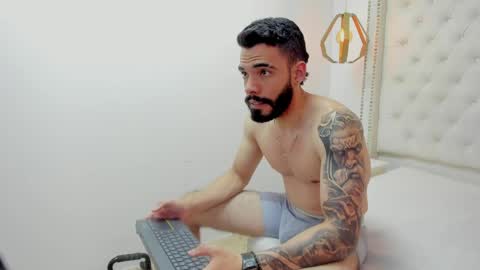 JEAN online show from April 10, 8:27 pm