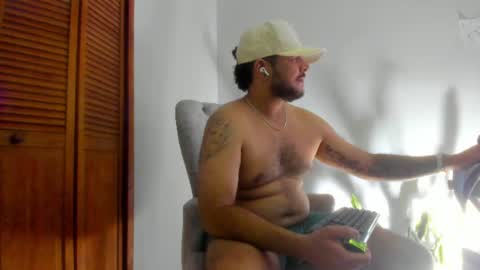 Jean alex  online show from June 18, 3:08 am