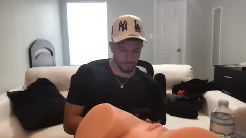 jeanwhitebianco online show from October 21, 3:59 pm