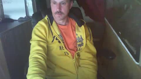 Jrme online show from March 2, 5:23 am