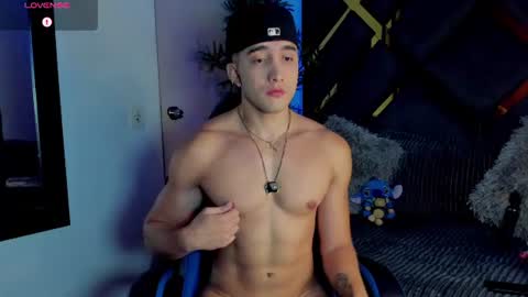JEICOB STONE online show from July 12, 1:29 am