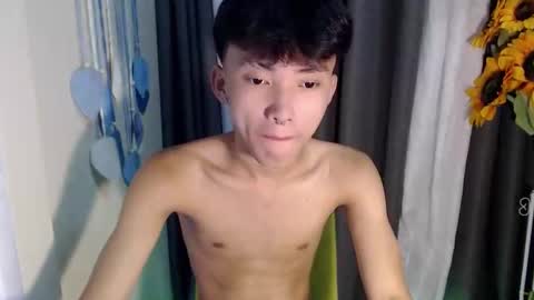 jemart_urnaughtboy online show from March 18, 11:46 am