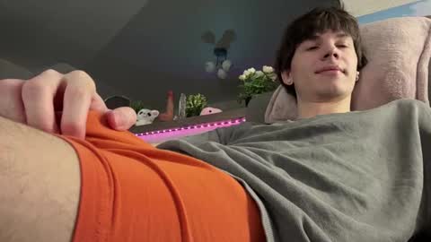 jeremy1scott online show from February 6, 4:20 am