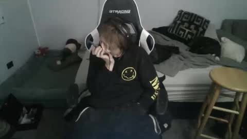 jerimiahslhong online show from November 19, 2:33 am