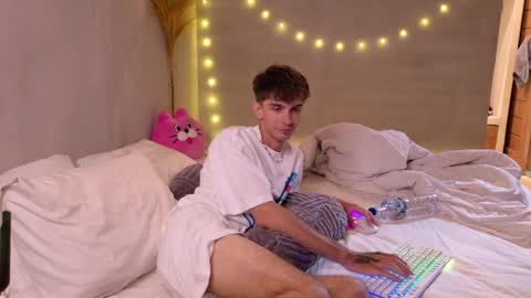 Jerry  online show from April 3, 1:35 am