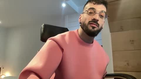 Snapshot of jeunemek00779042 chatting on February 21, 1:55 pm JEUNEMEK007 online show from February 21, 1:55 pm