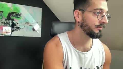 Snapshot of jeunemek00779042 chatting on September 21, 3:23 pm JEUNEMEK007 online show from September 21, 3:23 pm