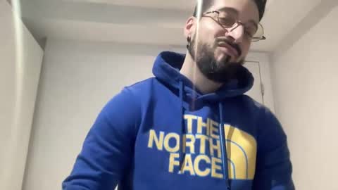 Snapshot of jeunemek00779042 chatting on February 6, 11:15 pm JEUNEMEK007 online show from February 6, 11:15 pm