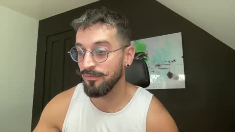 Snapshot of jeunemek00779042 chatting on September 13, 4:30 pm JEUNEMEK007 online show from September 13, 4:30 pm