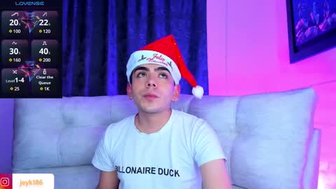 Snapshot of jey_keler chatting on December 7, 5:04 am jey keler online show from December 7, 5:04 am