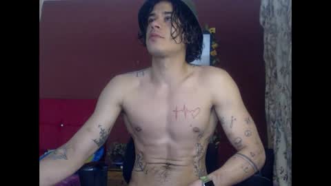 jffer_slhom online show from October 19, 7:17 pm