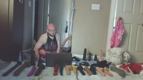 Snapshot of jghosty69 chatting on December 23, 6:58 pm Nasty Cumslut online show from December 23, 6:58 pm