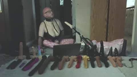 Snapshot of jghosty69 chatting on September 21, 5:57 pm Nasty Cumslut online show from September 21, 5:57 pm