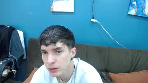 Jheampiero online show from November 24, 12:39 pm