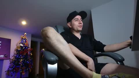 Jhoan Saenz online show from November 29, 6:04 am