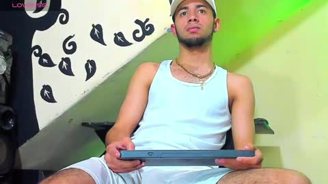 jhon_malo online show from April 18, 4:58 am