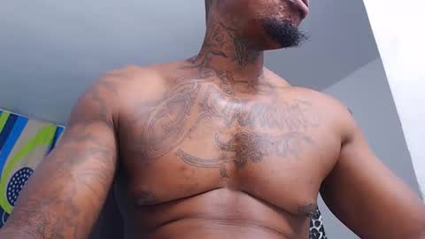 Jhon Tomson online show from December 1, 10:57 pm