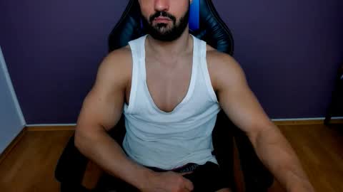 Snapshot of jhonnyboy007 chatting on December 6, 5:42 am Black Diamond online show from December 6, 5:42 am