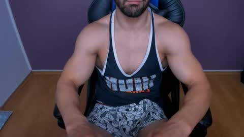 Snapshot of jhonnyboy007 chatting on October 18, 6:18 am Black Diamond online show from October 18, 6:18 am