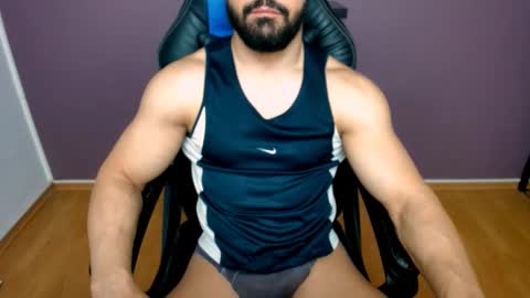 Snapshot of jhonnyboy007 chatting on December 28, 4:41 am Black Diamond online show from December 28, 4:41 am