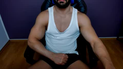 Snapshot of jhonnyboy007 chatting on December 7, 5:37 am Black Diamond online show from December 7, 5:37 am