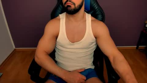 Snapshot of jhonnyboy007 chatting on January 18, 6:20 am Black Diamond online show from January 18, 6:20 am