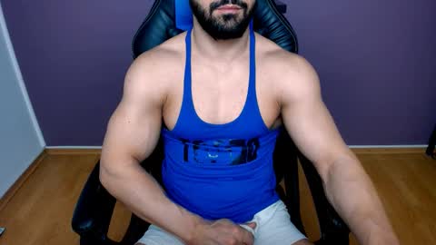 Snapshot of jhonnyboy007 chatting on December 22, 4:50 am Black Diamond online show from December 22, 4:50 am